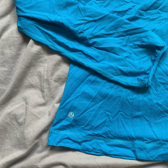 Lululemon blue athletic sweater. - Picture 3 of 4